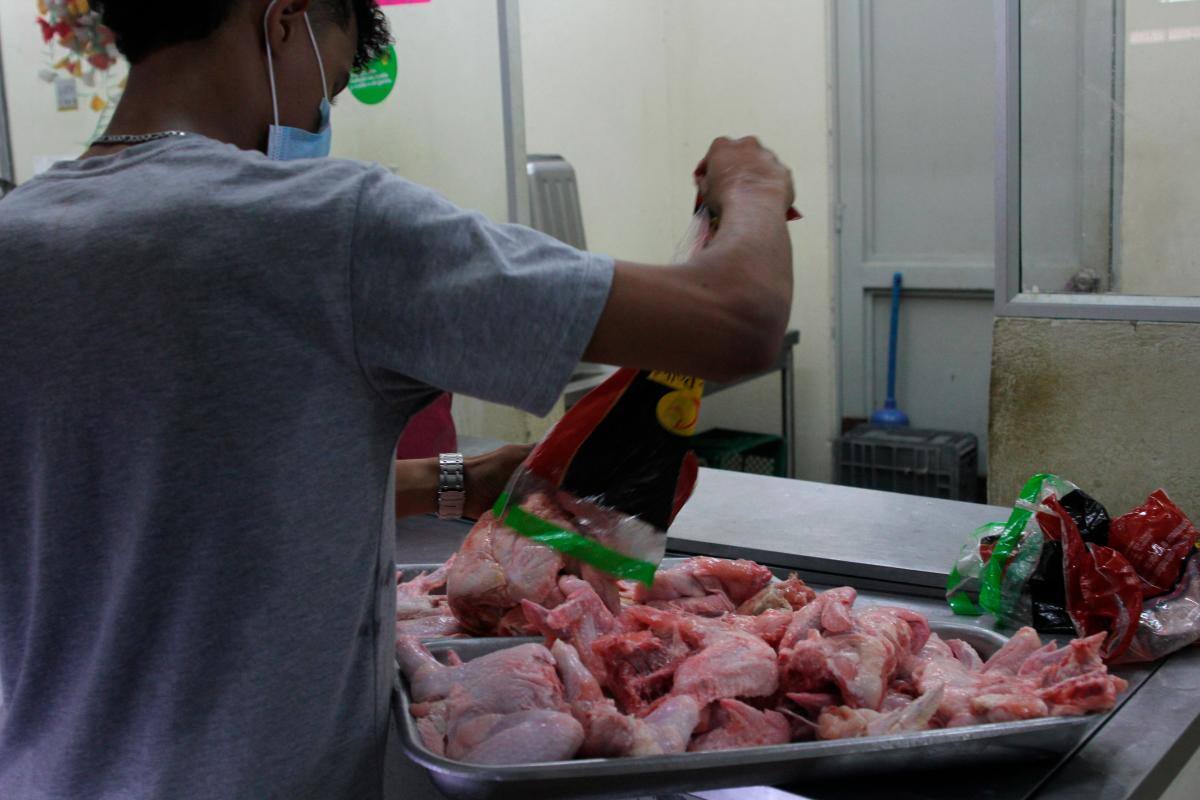 Desabastecimiento de pollo y huevo alcanza el 25%