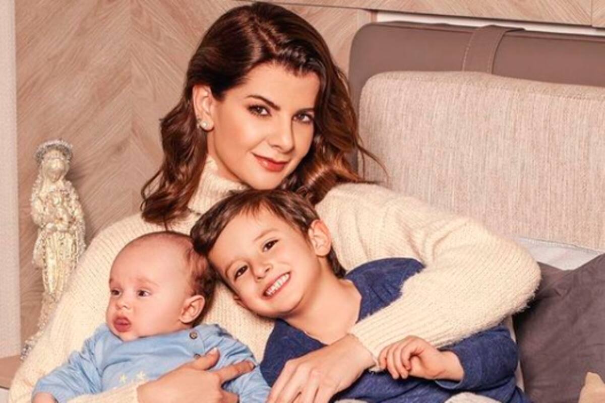 Curiosa rutina de baño de Carolina Cruz a sus hijos sorprende en redes