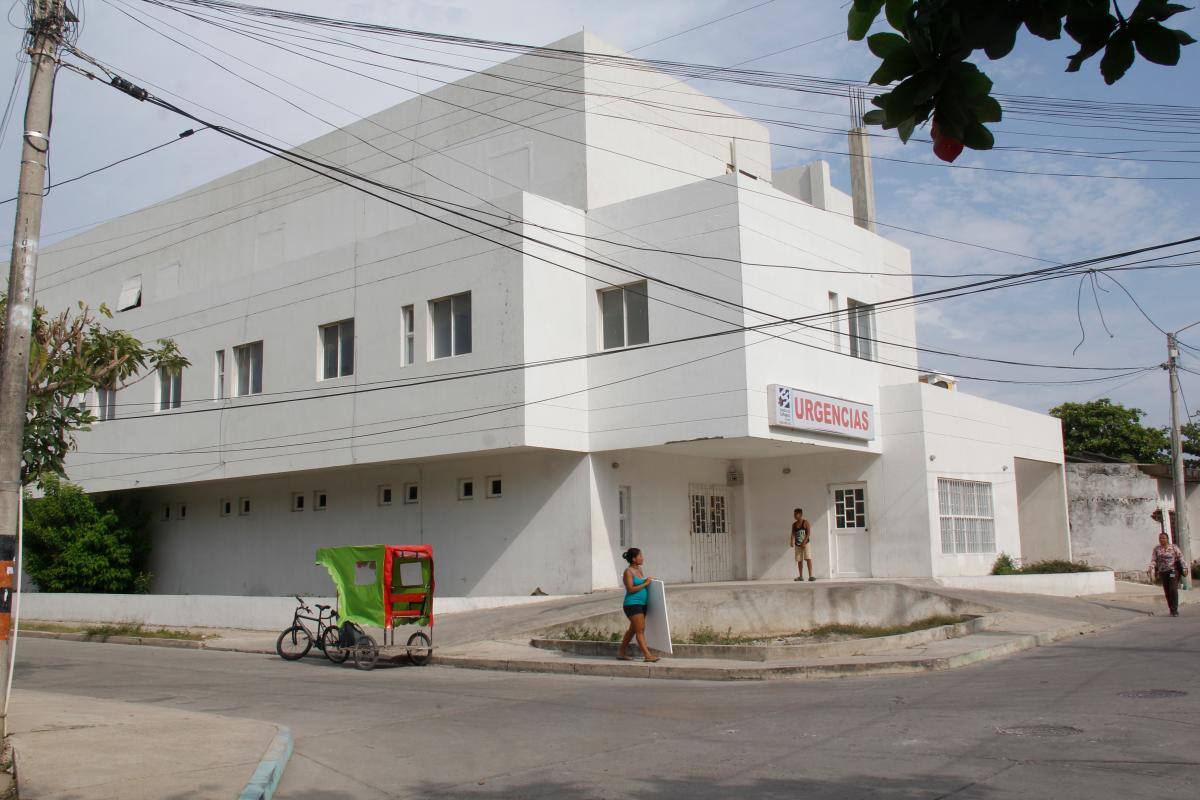 Fachada del CAP de Canapote en el 2014, antes de que comenzaran las obras. // Kailline Giraldo - el universal