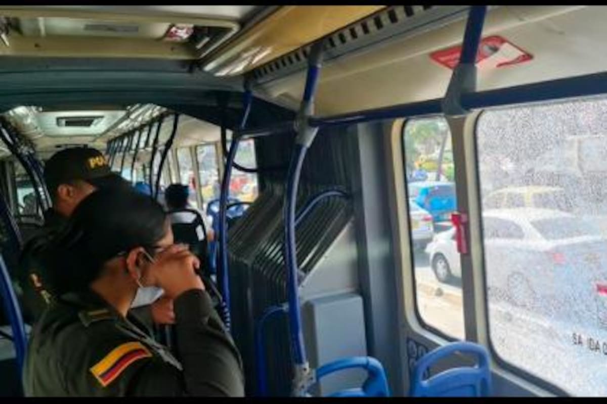 ¡Lamentable! Transcaribe volvió a ser víctima de vandalismo este martes