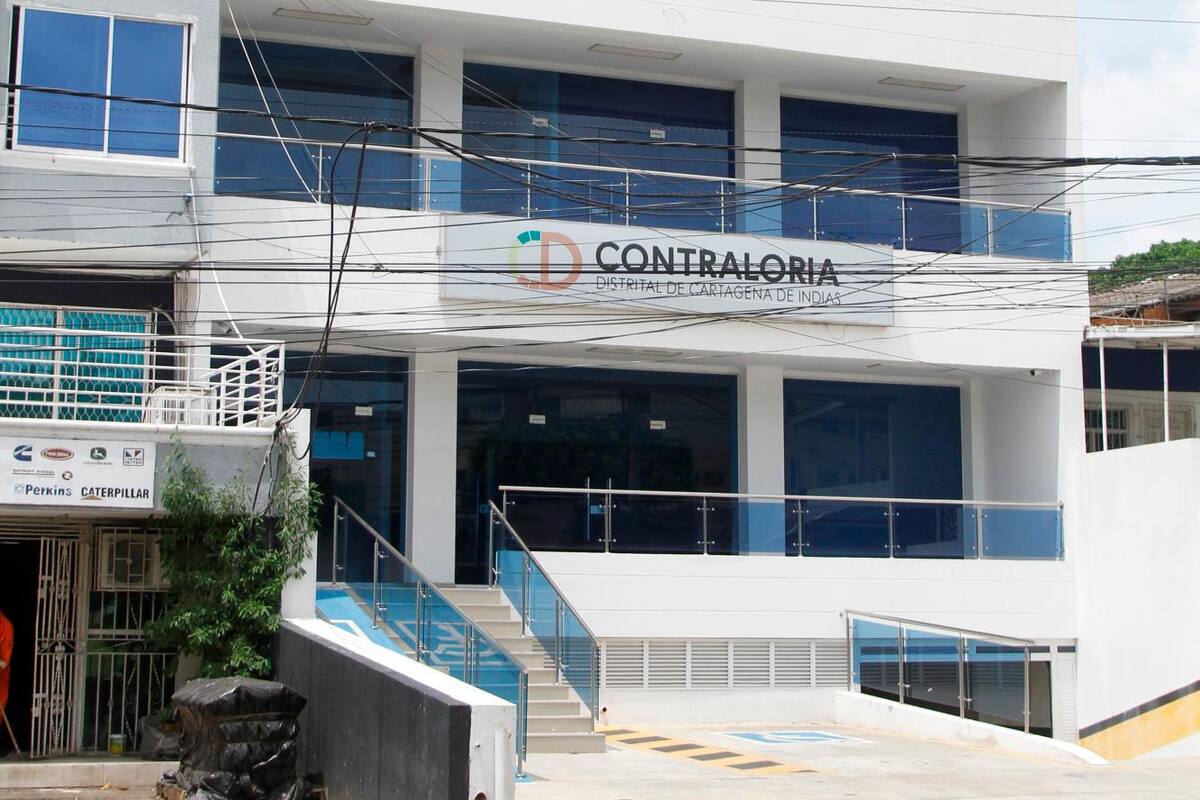 Tras renuncia de aspirante, queda en firme terna para contralor Distrital