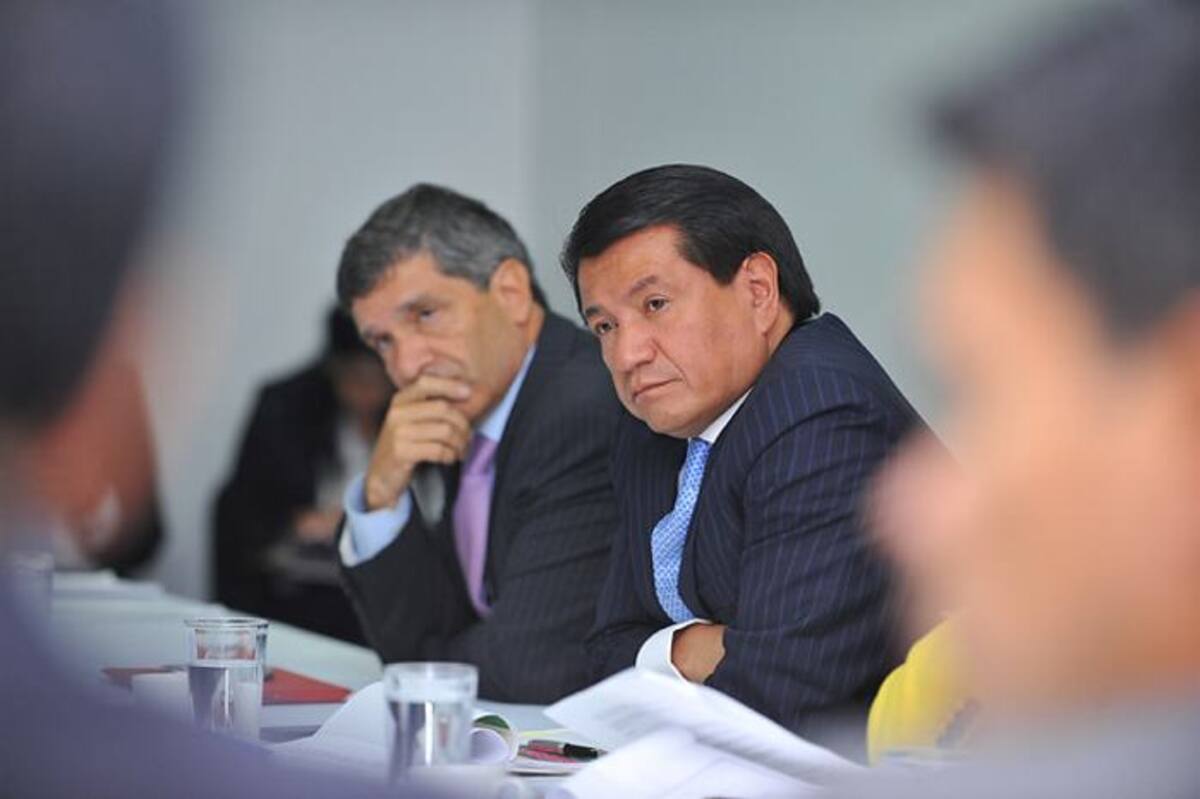 Colpensiones y el ISS (en liquidación) tendrán cinco semanas para presentar a la Defensoría su nuevo plan de choque pensional. COLPRENSA