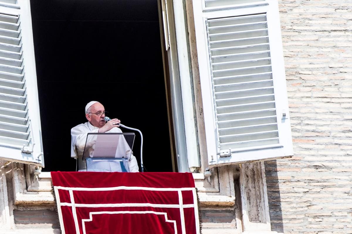 El papa pide “caridad concreta” para países que sufren guerras y catástrofes