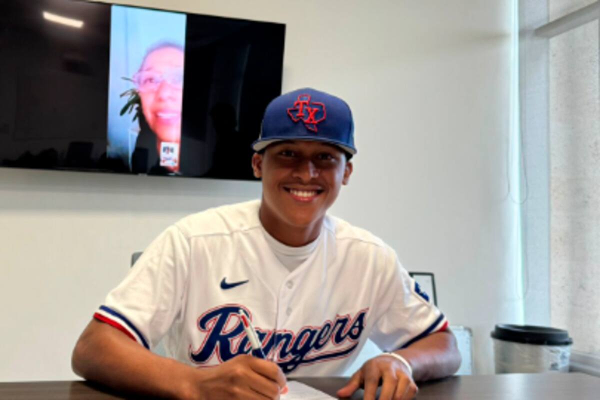 ¡Nunca es tarde! Rangers de Texas firmó a Alejandro Chiquillo
