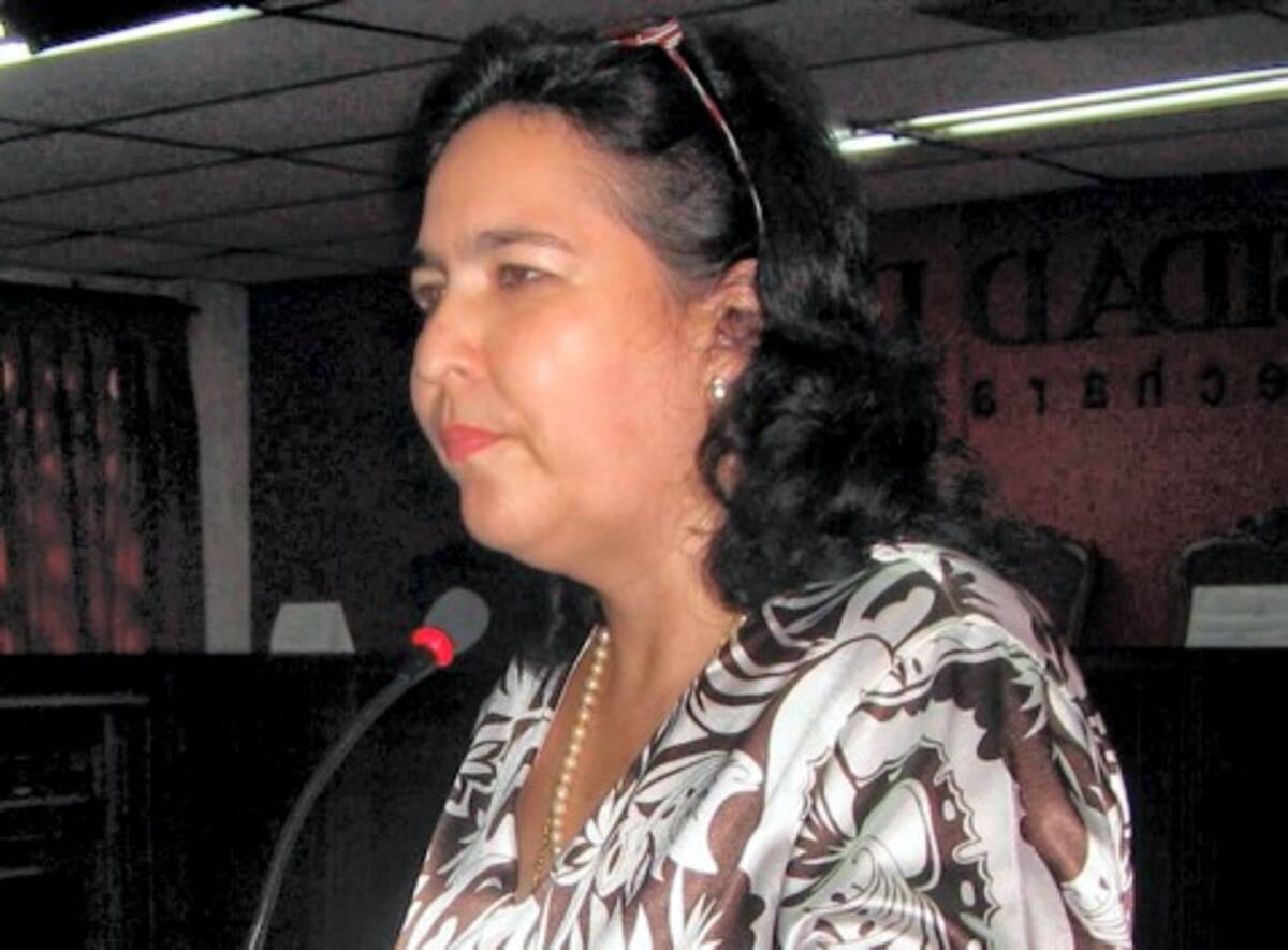 Adriana Suárez de Lacouture, asumió ayer como la nueva rectora de la Universidad del Sinú. Adriana Suárez de Lacouture, asumió ayer como la nueva rectora de la Universidad del Sinú.