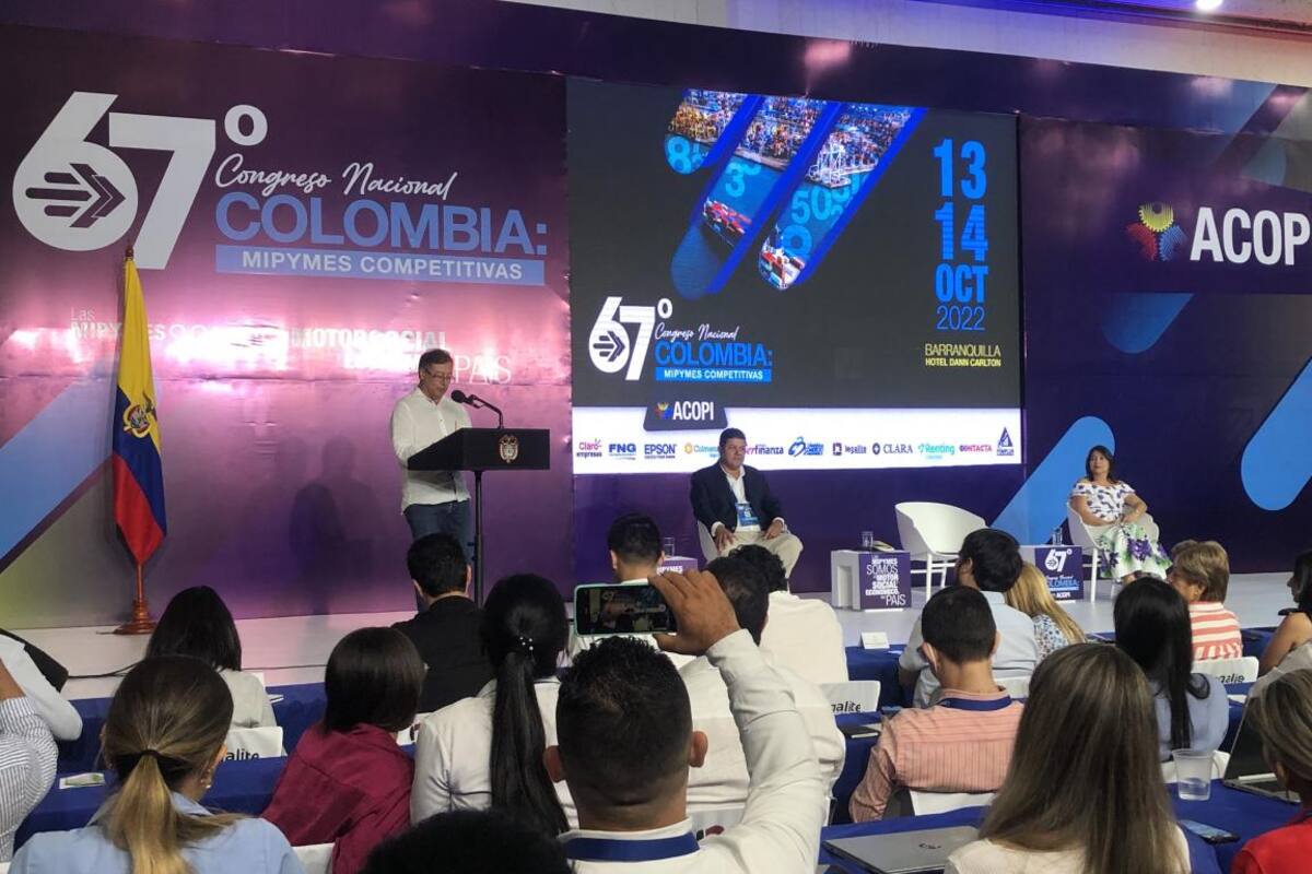 Presidente Petro propone alianza entre el Estado y las Mipymes