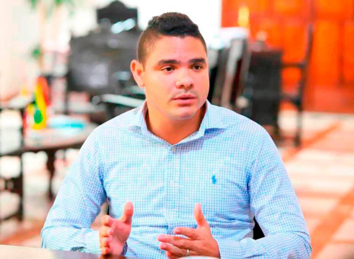 Andy Reales, alcalde de la localidad 2.