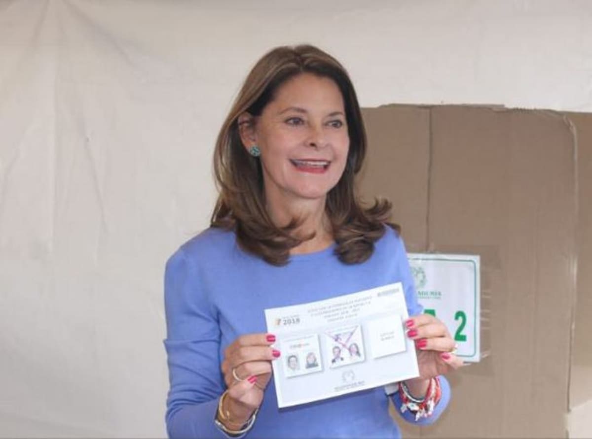 Esta abogada de 63 años está considerada como una mujer de armas tomar al haber sido hasta ahora la única en ocupar el cargo de ministra de Defensa. INSTAGRAM