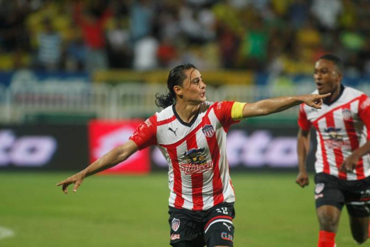 Giovanny después de marcar el segundo para Junior ÓSCAR DÍAZ