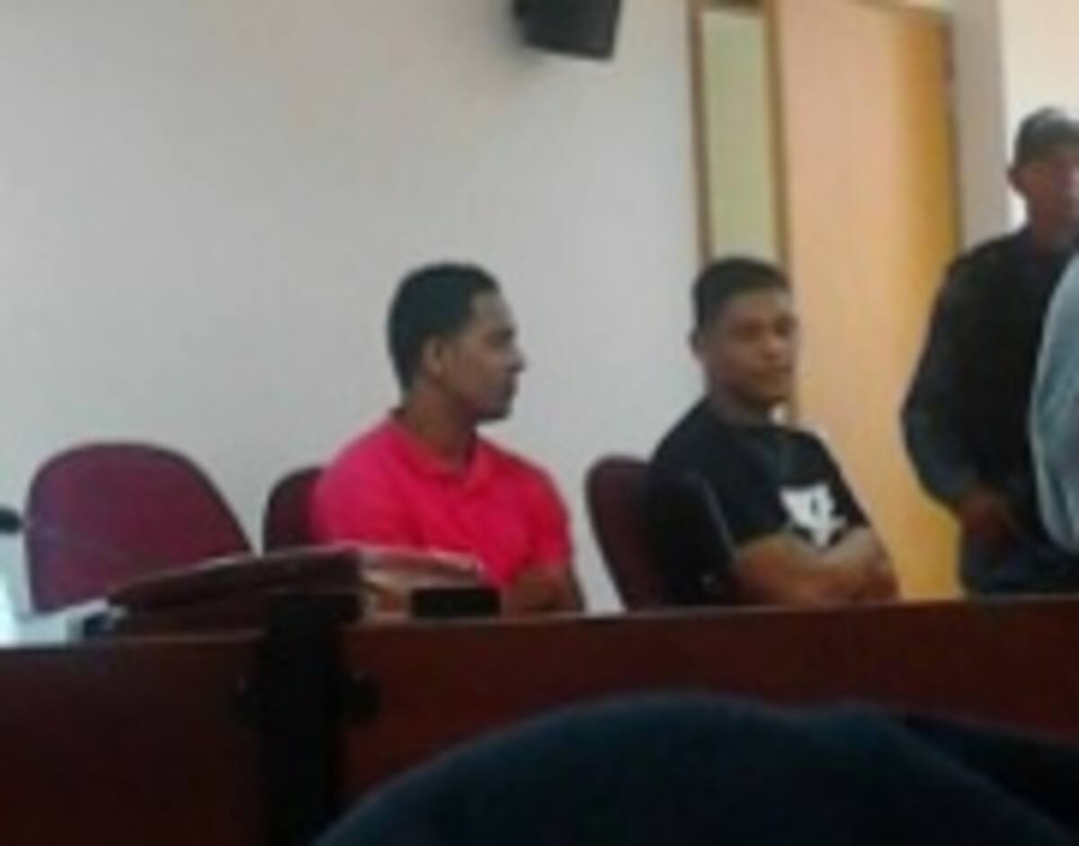 En la foto, dos de los tres procesados por el crimen de Pablo Zapata.