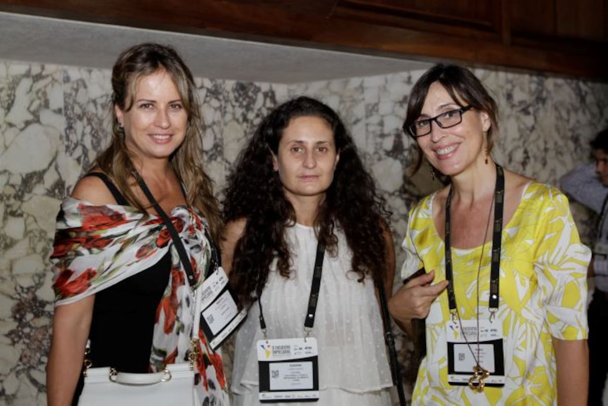 Mireya Cisneros, Susana Campo y Nuria Villanova. Julio Castaño-El Universal.