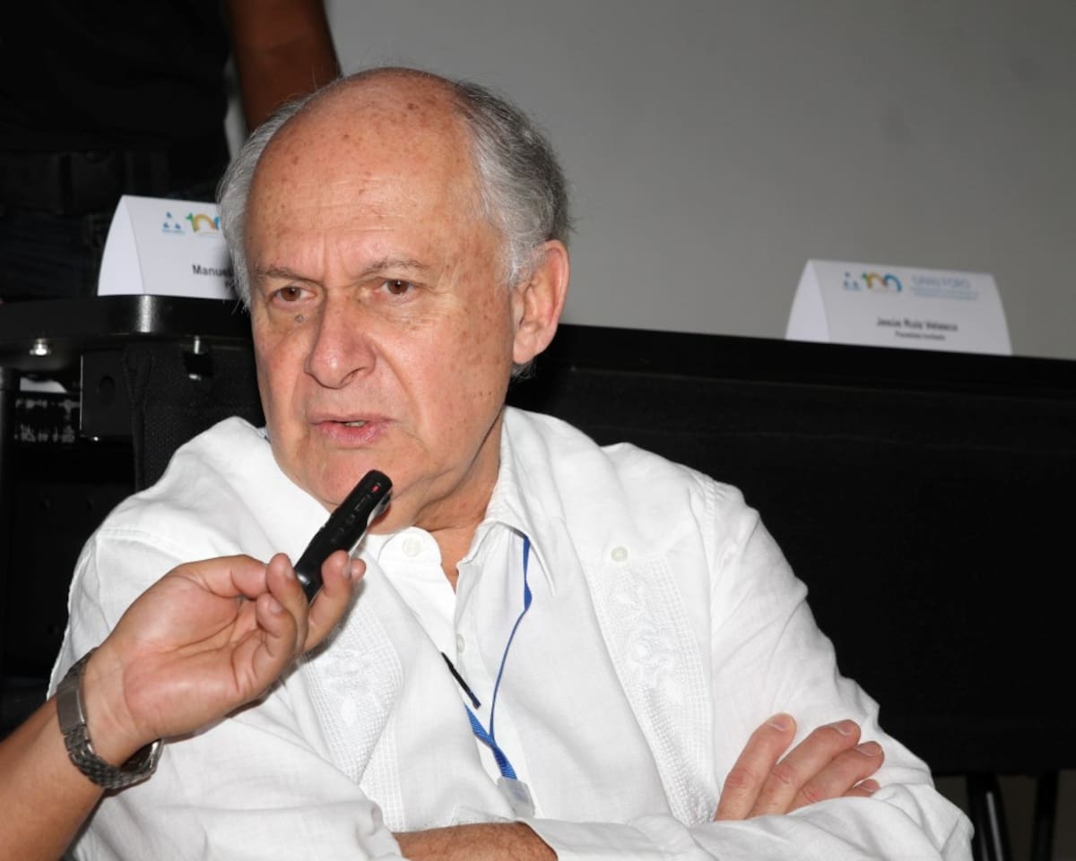 Manuel Elkin Patarroyo revela en rueda de prensa del Foro de los Cien Años de la CCC las razones por las que Colombia hoy no vende Genoma Humano. Óscar Diaz Acosta // El Universal