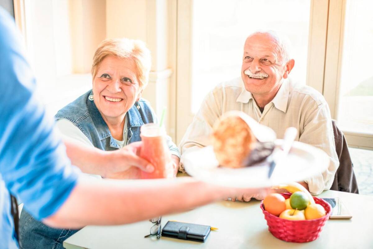 Alimentación de los adultos mayores, una responsabilidad de familiares y cuidadores
