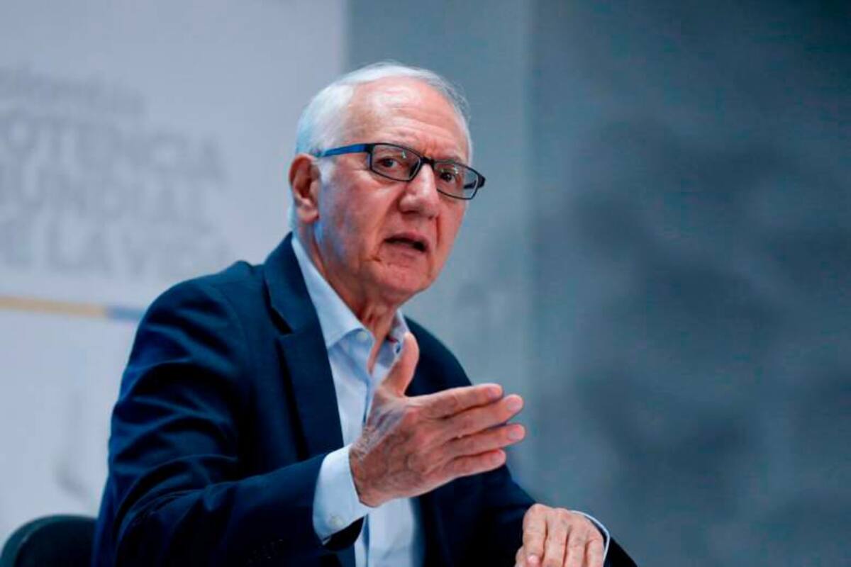 Denuncia contra ministro de Salud por extralimitación de funciones