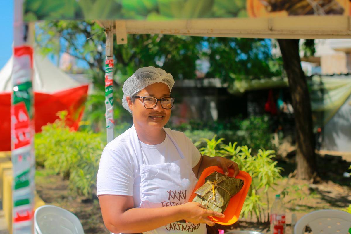¡Luchadoras! Conoce a 2 madres cabezas de hogar en el Festival del Pastel