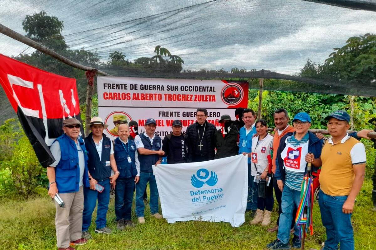 ELN deja en libertad a policía secuestrado en el Cauca