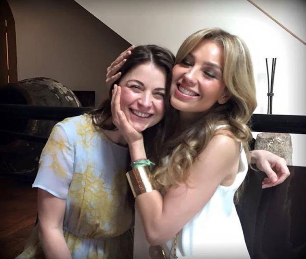 Thalia y Ludwika Paleta. FACEBOOK - THALÍA