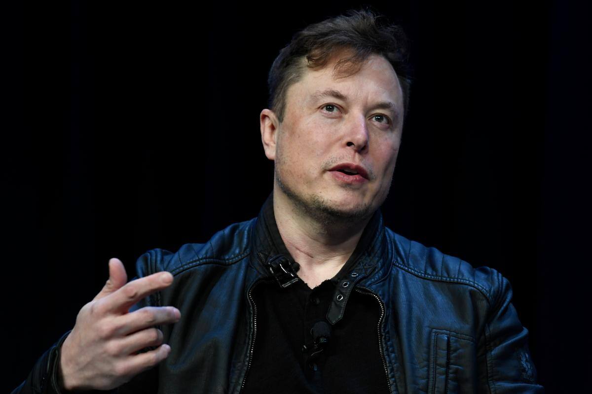 Musk hace oferta por Twitter y espera no ser rechazado