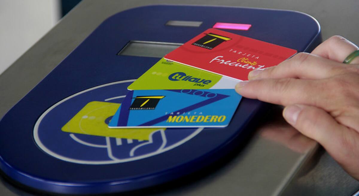 Son más de cuatro mil tarjetas del Sistema Integrado de Transporte Público (Sitp) entregadas por el Inpec a los familiares de los internos recluidos en los establecimientos de Bogotá. COLPRENSA