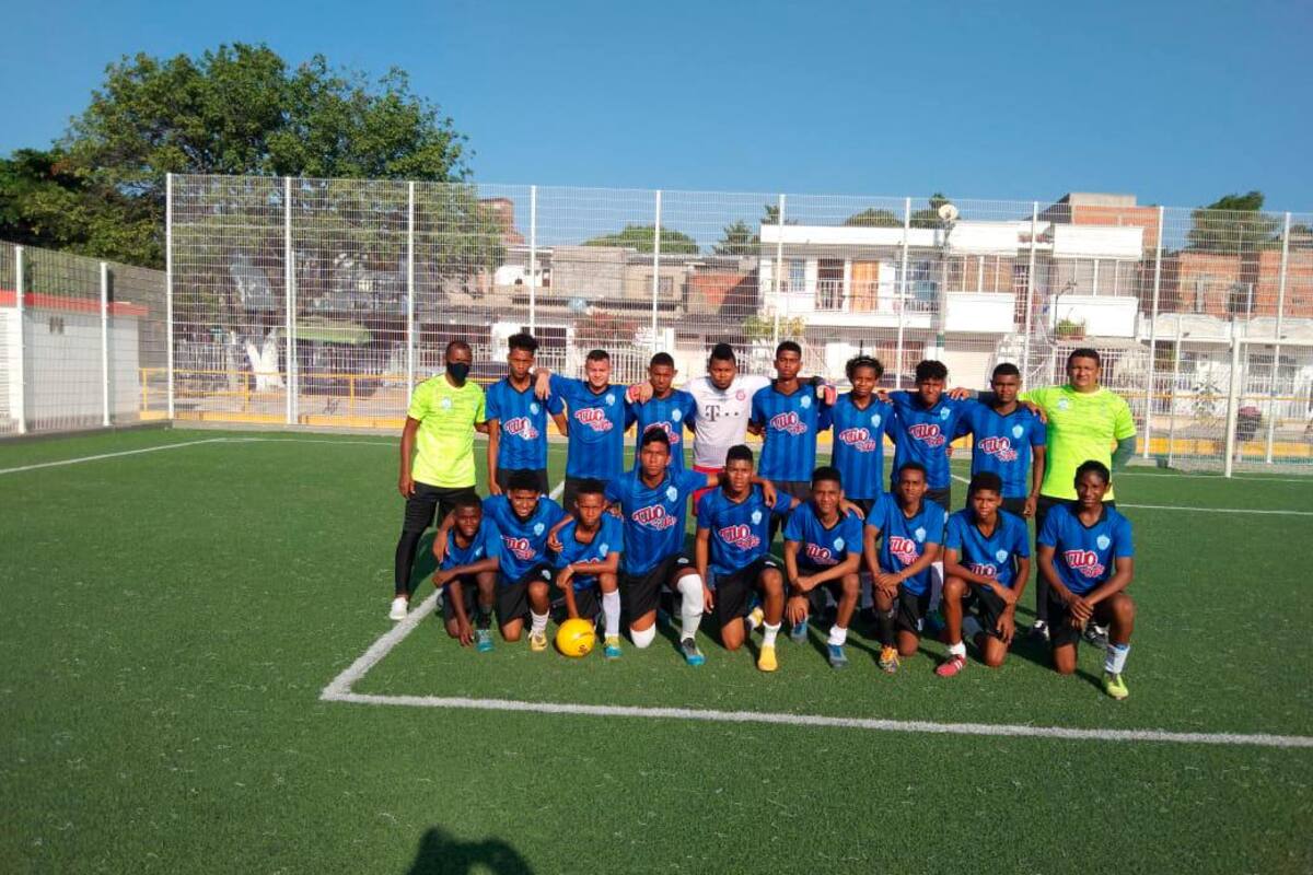 Unión del Sur, escuela que busca niños futbolistas