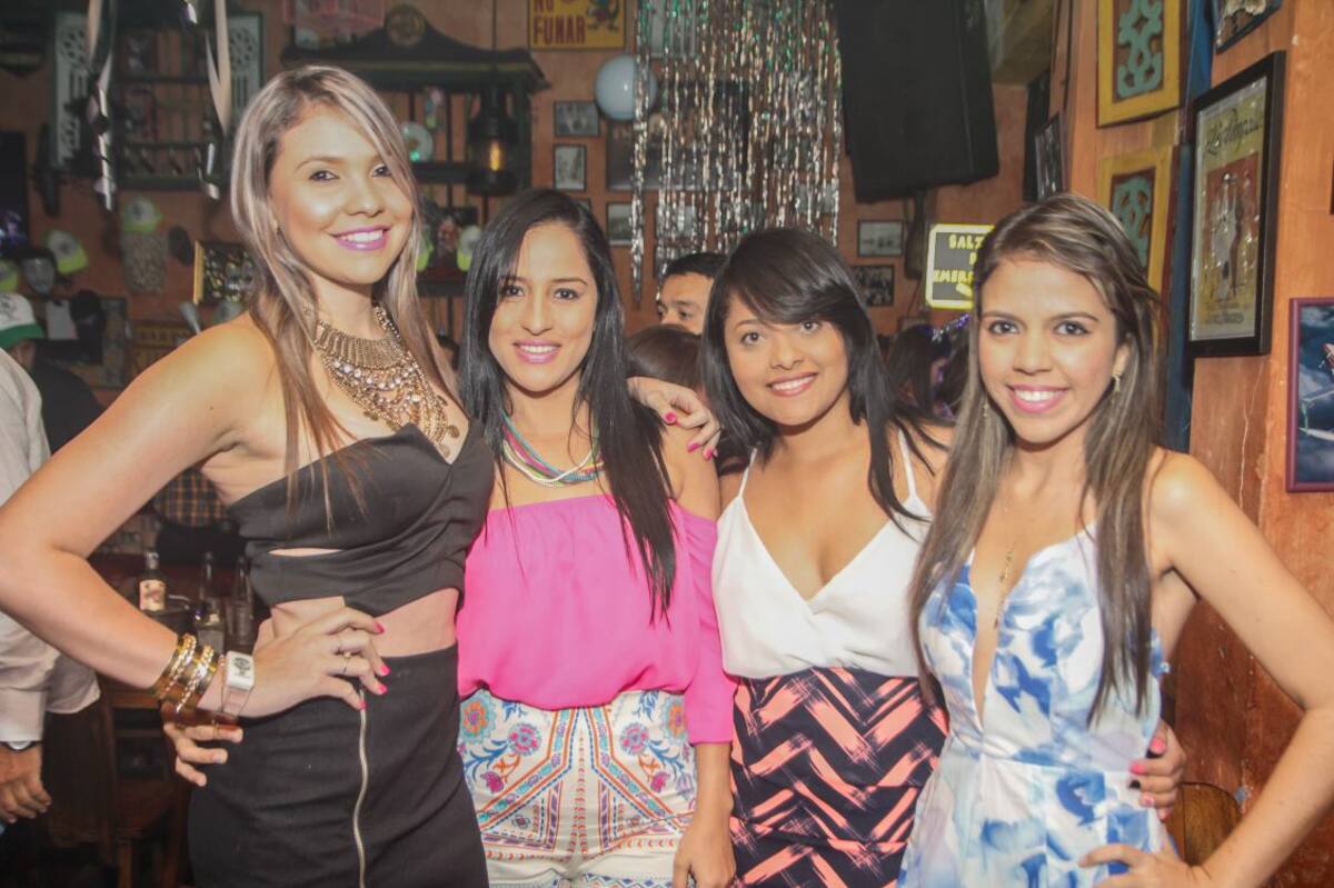 Cristel Cárdenas, Catherine Gamboa, Astrid Ulloa y Luisa Aguilar.
