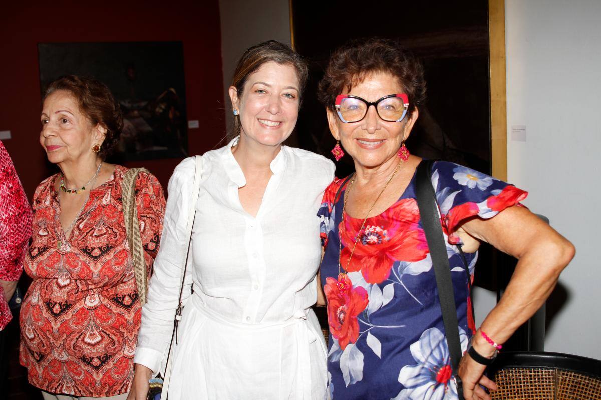 Niurka Rigñack y Adelaida Aarón.