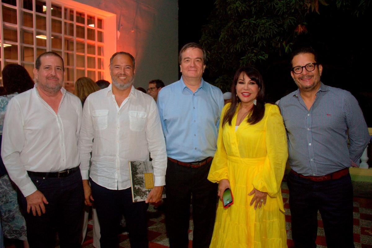 Santiago Riso Delgado, Álvaro González, Alberto Roa, Maira Rodríguez y Jaime Hernández.//Foto: Luis Eduardo Herrán - El Universal