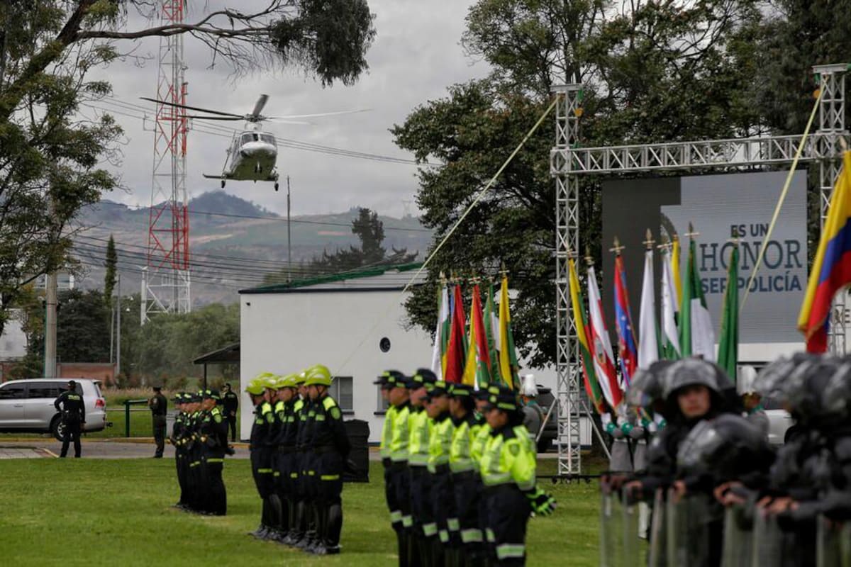 Alerta: Escuela de Cadetes General Santander es evacuada por posible explosivo