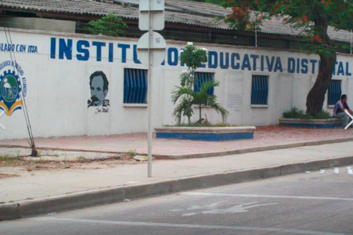 Contraloría impulsa acuerdos para culminar 9 obras de infraestructura educativa en Barranquilla
