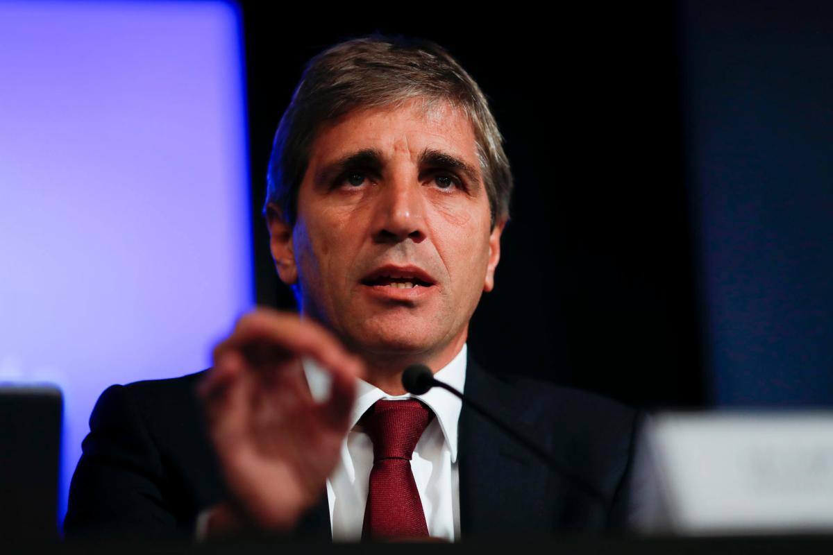 FMI respalda medidas tomadas por Argentina para mejorar las finanzas públicas