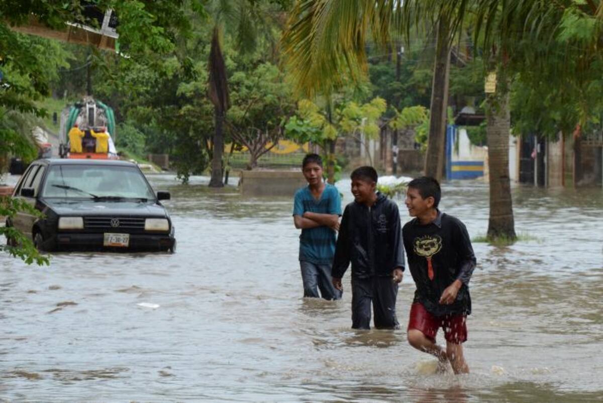 Fuertes lluvias han caído sobre México por el huracán. AP Bernandino Hernandez