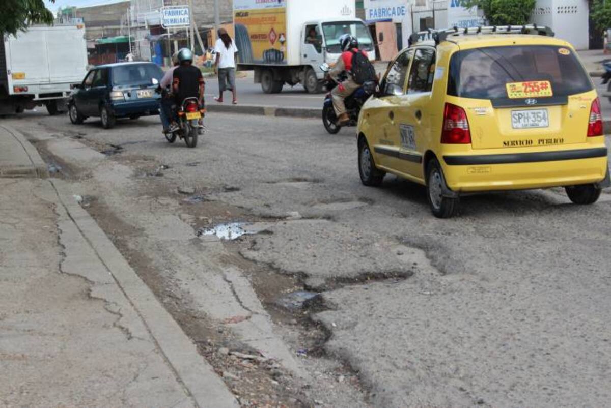 Vía de retorno en la avenida El Bosque, a la altura del barrio Nuevo Bosque. ELUNIVERSAL.COM.CO