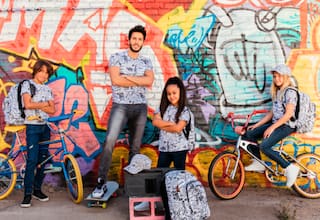 Sebastián Yatra incursiona en el mundo de la moda con su primera colección