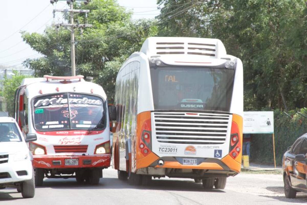 Los microbuses de San Fernando y las alimentadores de Transcaribe compartirán trayectos. Archivo.