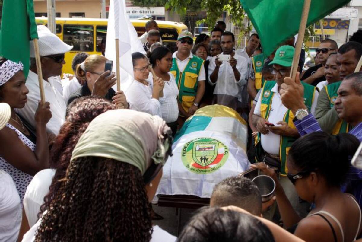 A Jorge Luis García Berrío, quien también era enfermero de la Clínica Cartagena del Mar, le dieron cuatro disparos y varias puñaladas en diferentes partes de su cuerpo hasta dejarlo sin vida. Oscar Diaz/ El Universal