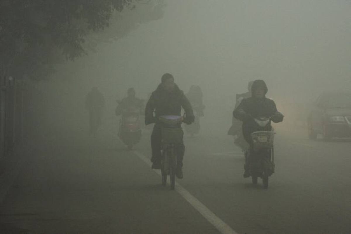 La contaminación atmosférica comienza a preocupar a los chinos. AFP