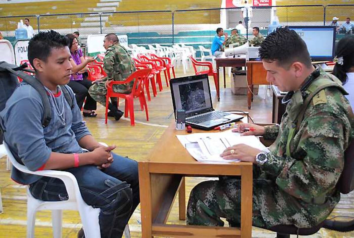 Tarjeta militar CORTESÍA