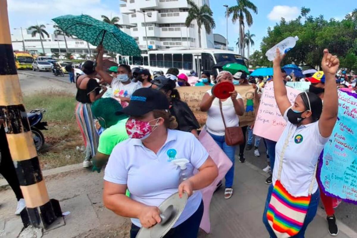Fundaciones en Cartagena protestan contra plataforma del ICBF