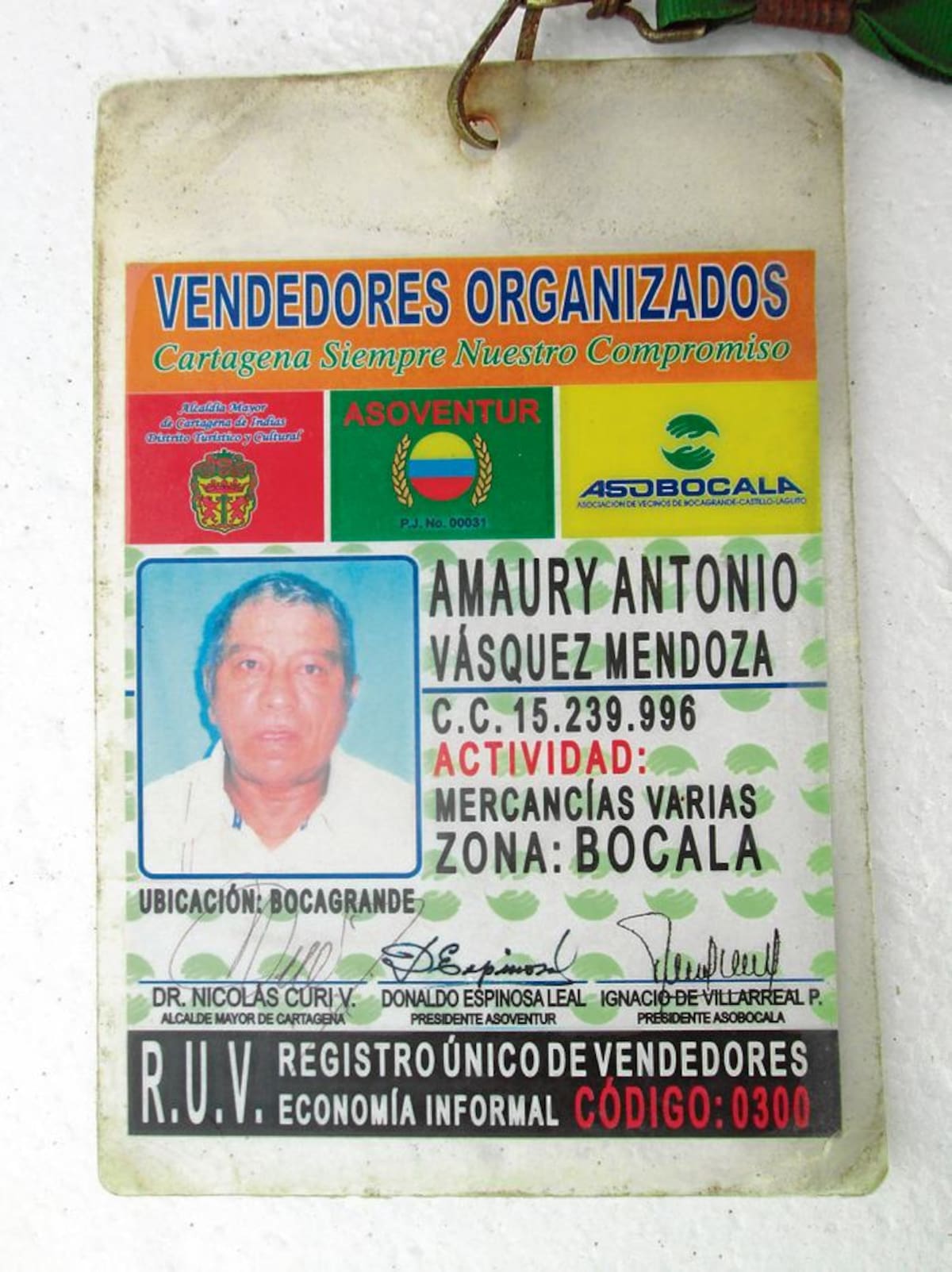 Este carnet es para Amaury Vásquez el crédito a sus reclamaciones.