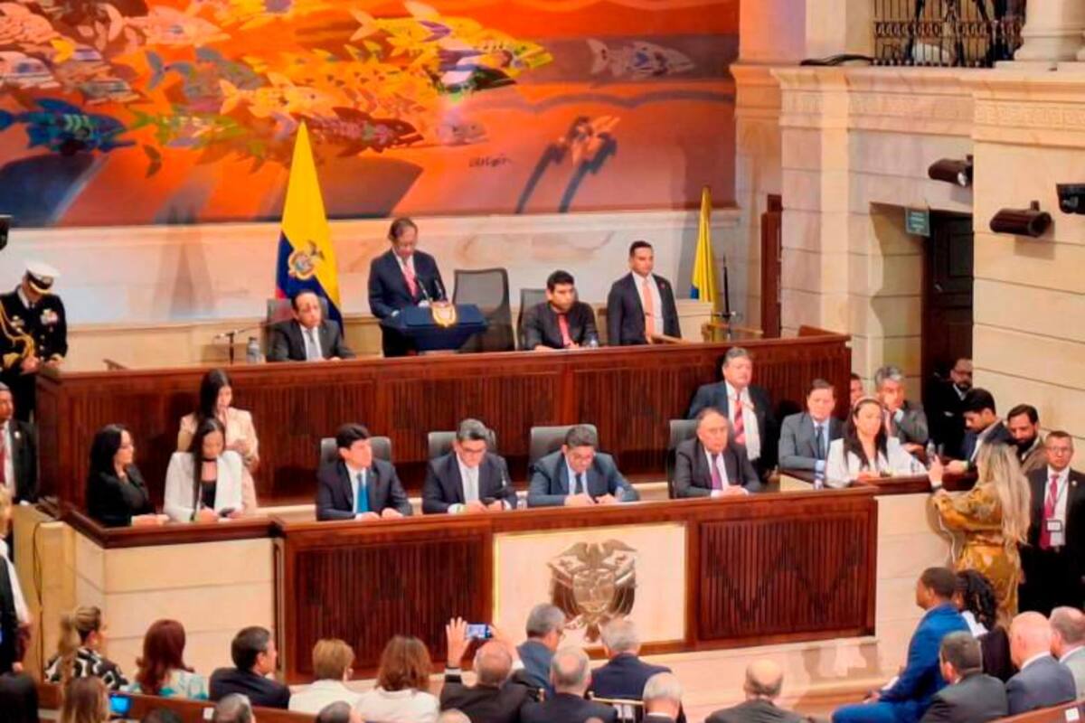 Gobierno presentará proyecto para reformar la minería: Petro en el Congreso