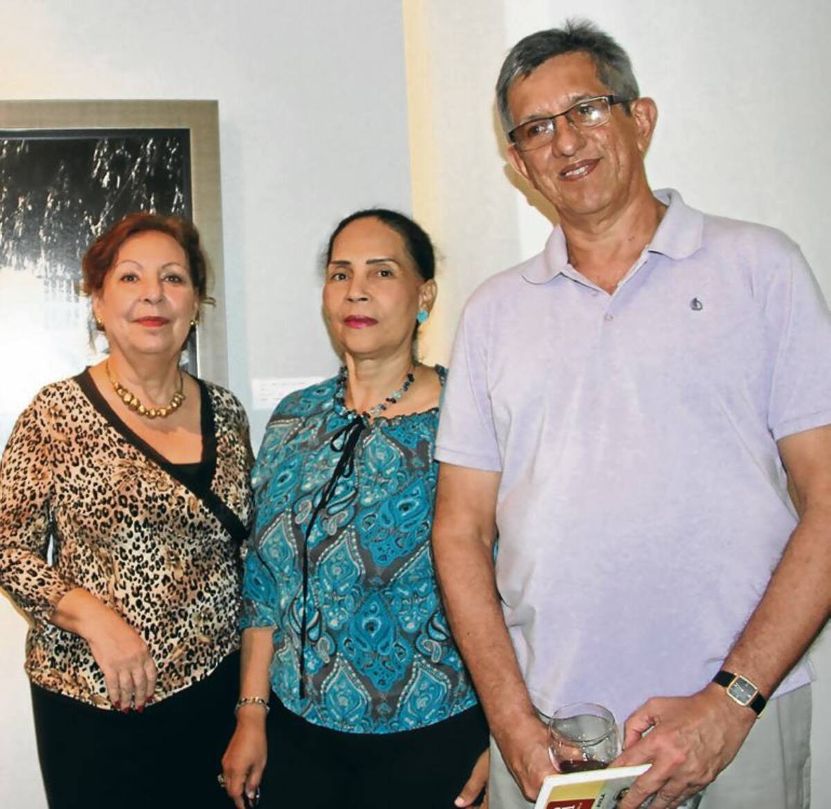 Edinora Guerrero, Jenny Vanega y Fernando Barboza.