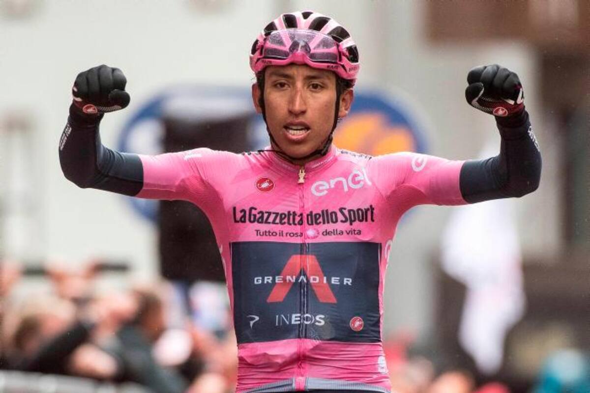 Egan Bernal: “Ganar con la maglia rosa es muy especial”