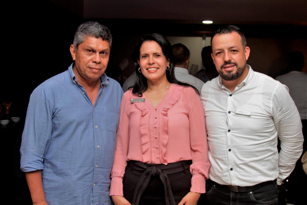 Asamblea en el Hotel Capilla del Mar
