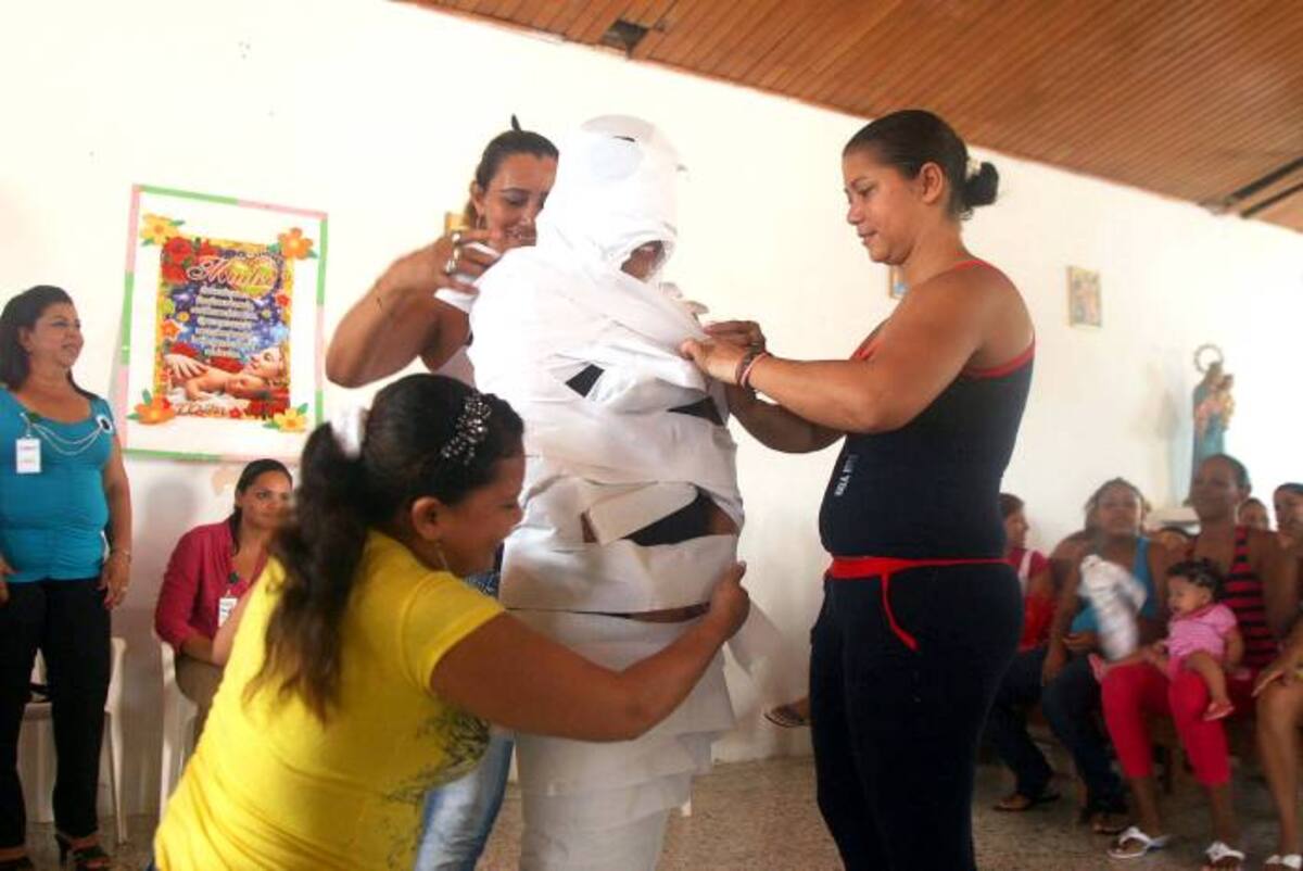 Las reclusas de La Vega celebraron el mes de la madre con actividades lúdicas, charlas sobre el cuidado y prevención a enfermedades y una eucaristía en la capilla del penal.