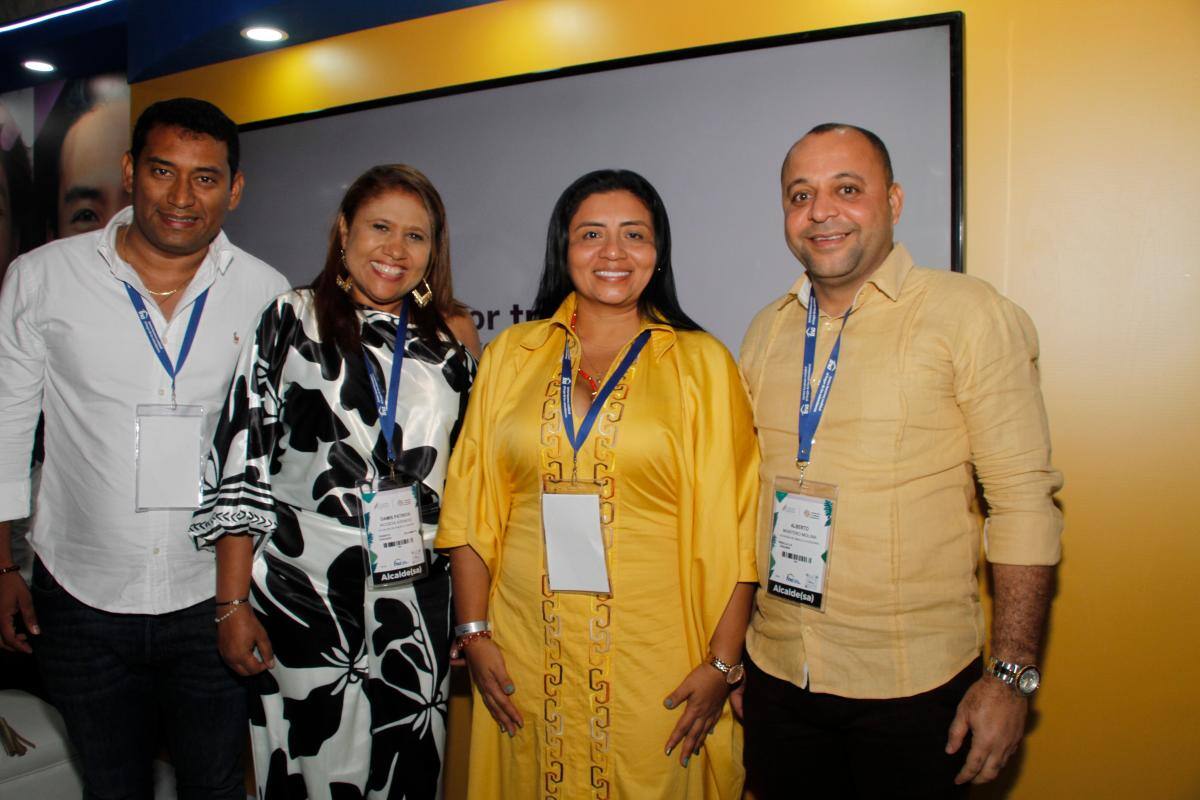 Miguel Aragón, Doris Acosta, Nera Robles y Alberto Montero.