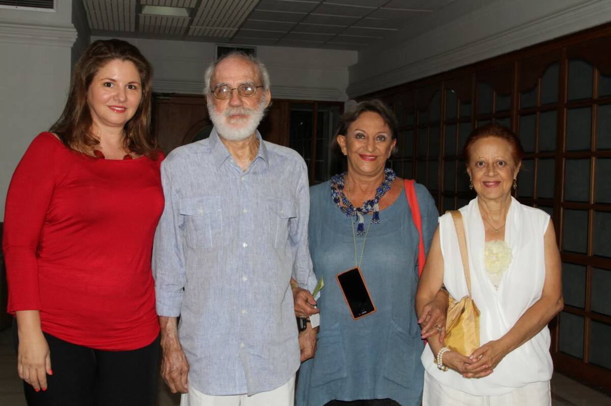 Liliana Serrano, Alfredo Guerrero, Aura Cenzato y Cecilia Delgado.