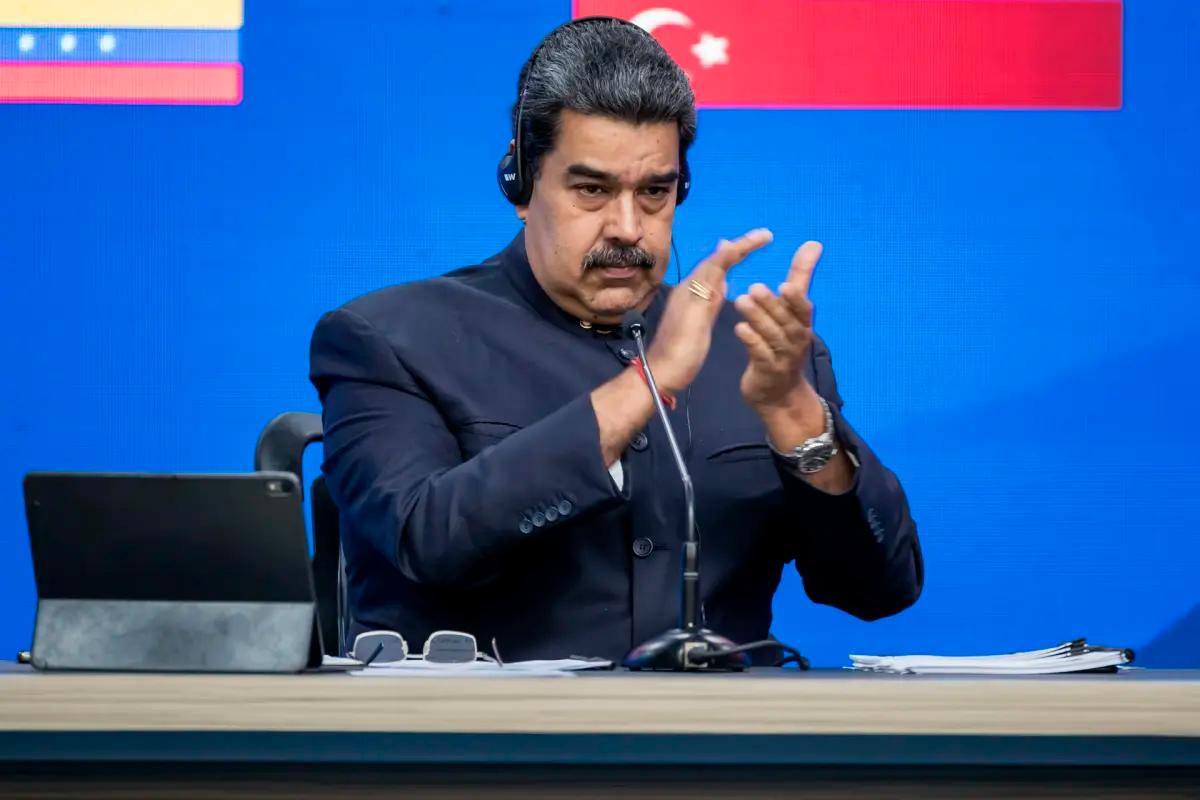 Nicolás Maduro celebra la expulsión de 14.000 mineros de la Amazonía