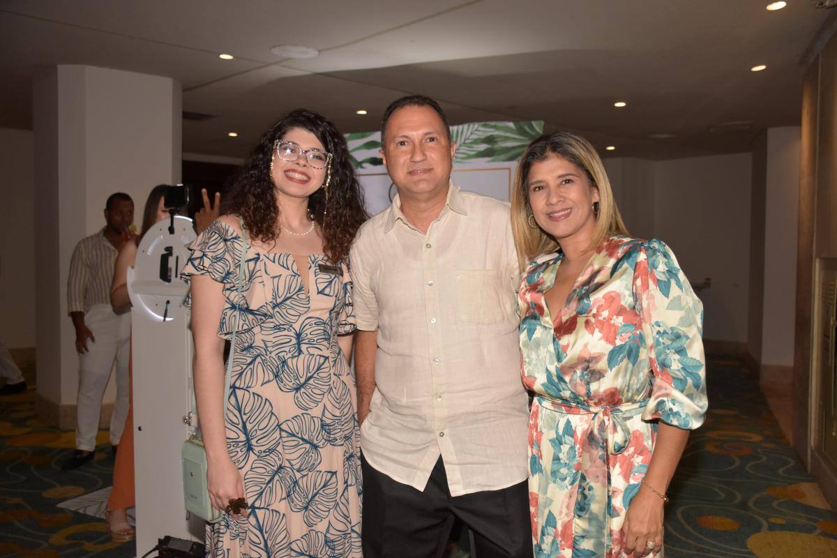 Coctel Hilton Cartagena y Pétalos Event Decor