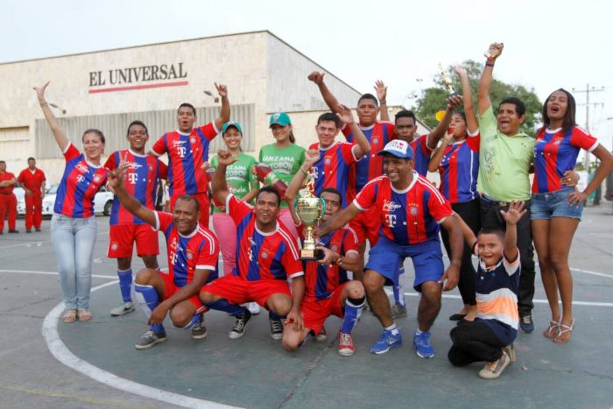 Así celebró el conjunto ganador.