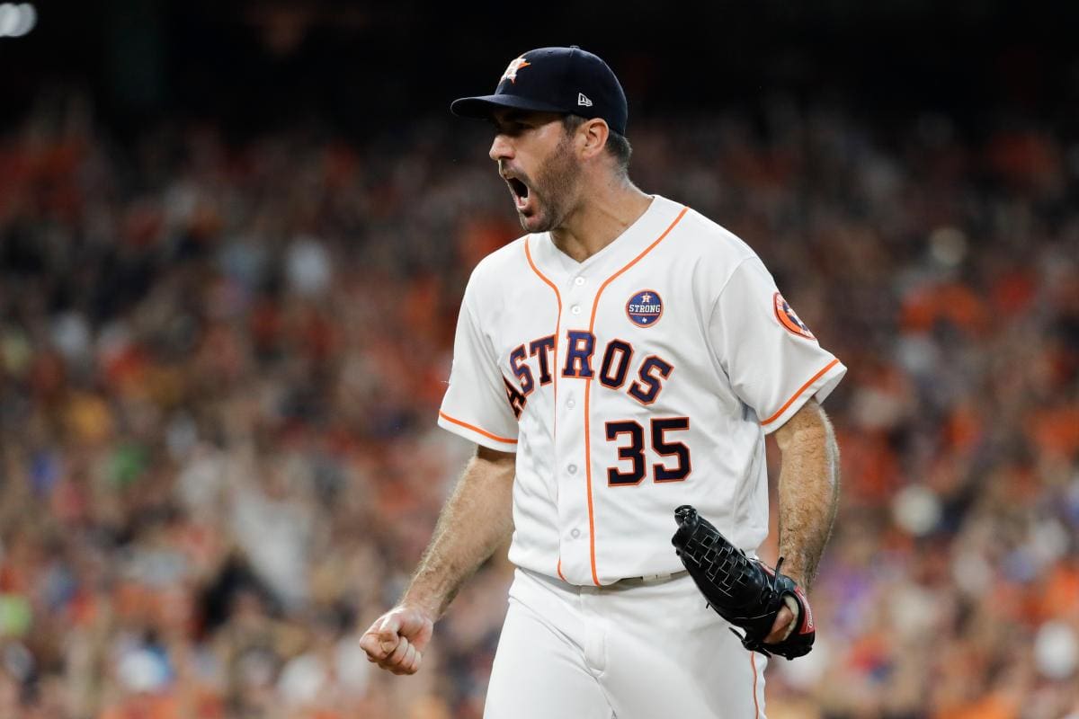 Verlander maniata ofensiva de Mellizos